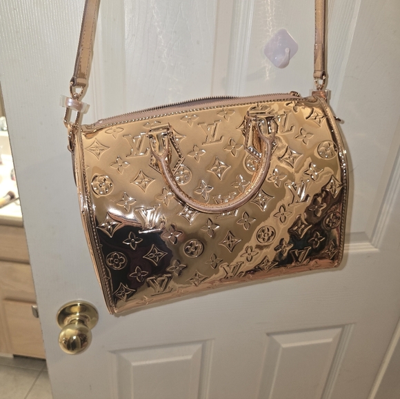 LOUIS VUITTON 25 BRAND NEW - Picture 9 of 12